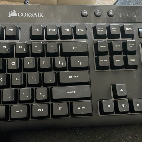 Corsair K55 RGB Wired Gaming Keyboard With G-Keys, MFTEK RGB Wired Gaming Mouse - Picture 8 of 11